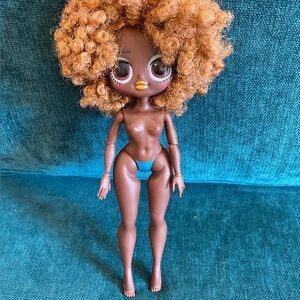 L.O.L. Surprise! O.M.G. Royal Bee Doll